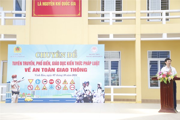 Lễ chào cờ đầu tuần